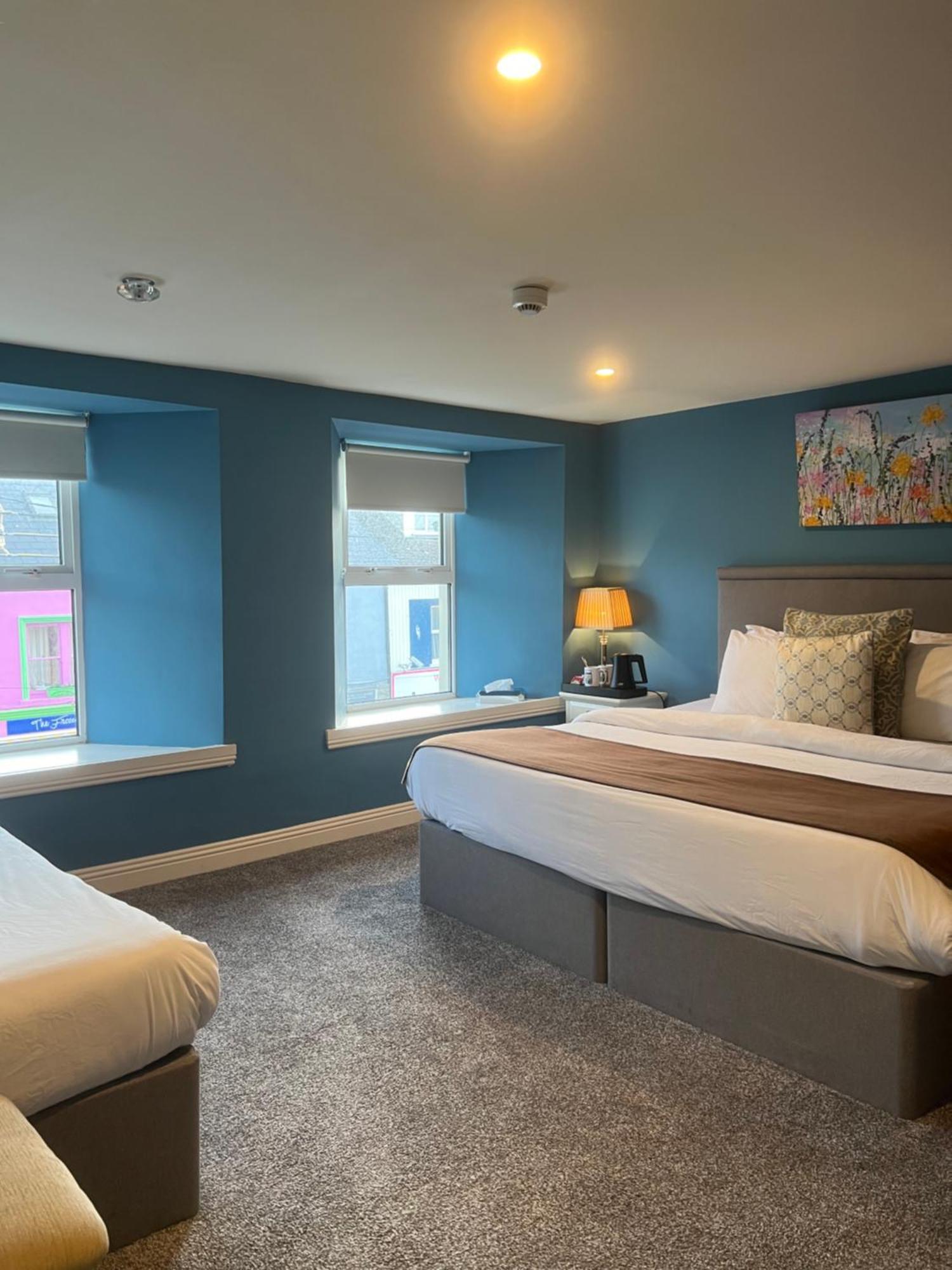 The Townhouse Bed & Breakfast Milltown Malbay Dış mekan fotoğraf