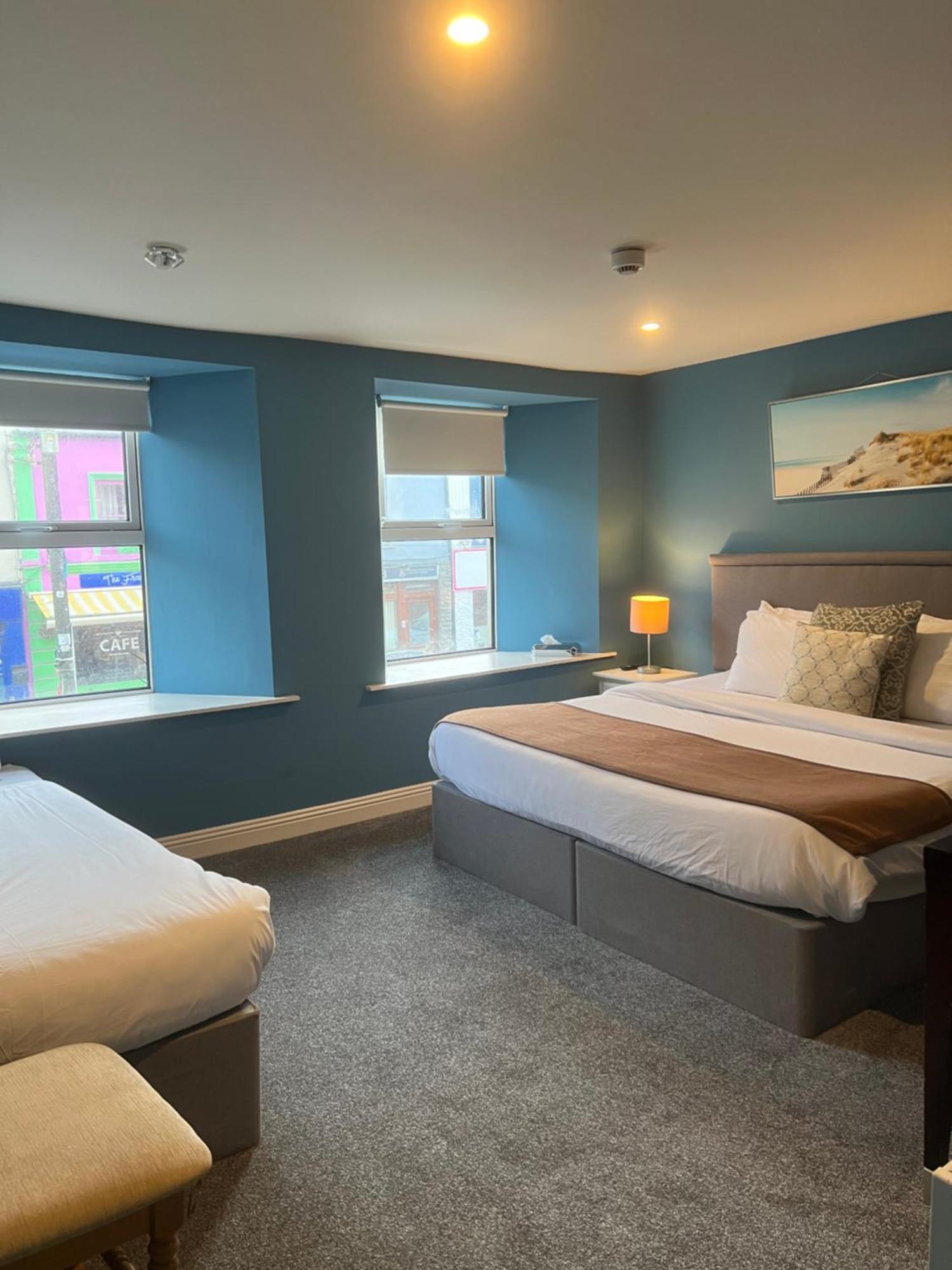 The Townhouse Bed & Breakfast Milltown Malbay Dış mekan fotoğraf