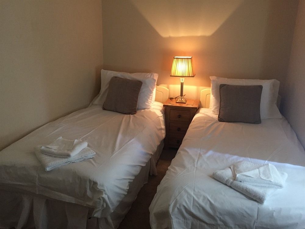 The Townhouse Bed & Breakfast Milltown Malbay Dış mekan fotoğraf